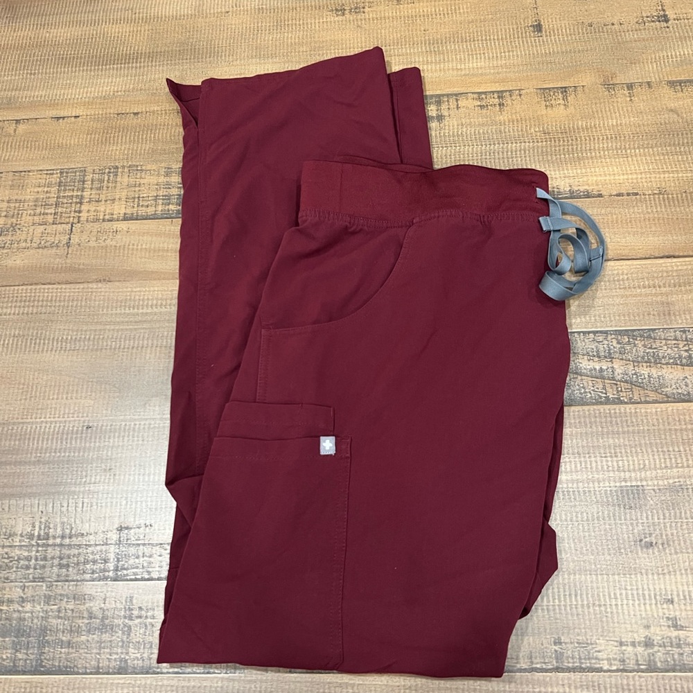 Figs Womens Scrub Bottoms Burgundy Size Large